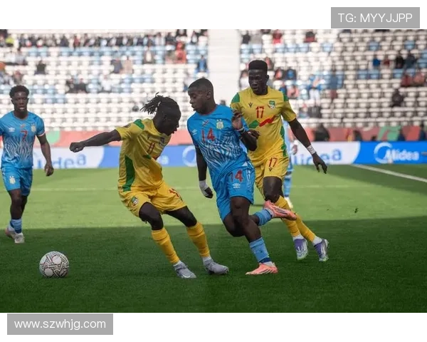 历史成就换回报 民主刚果国脚喜获大奖车